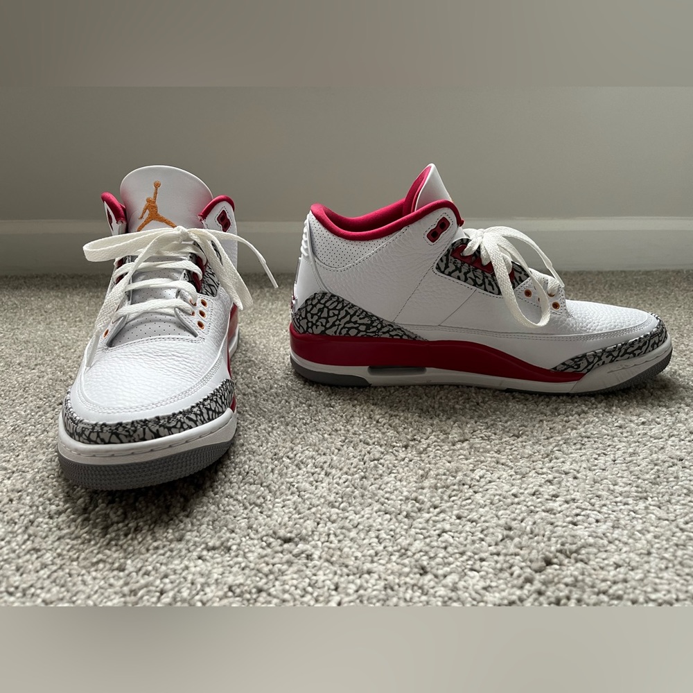 Jordan 3 Cardinal Red size 11